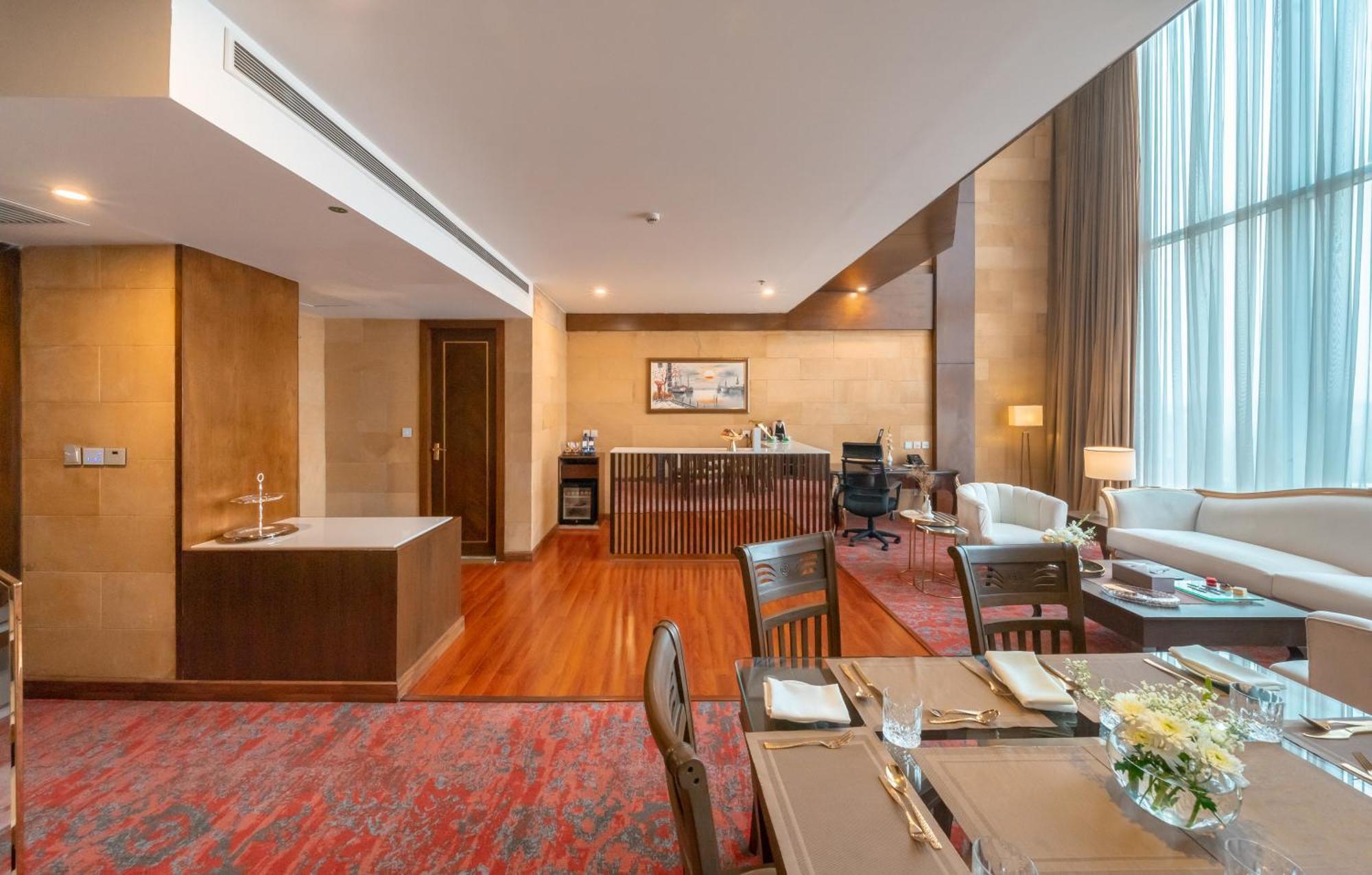 Best Western Premier Исламабад Экстерьер фото